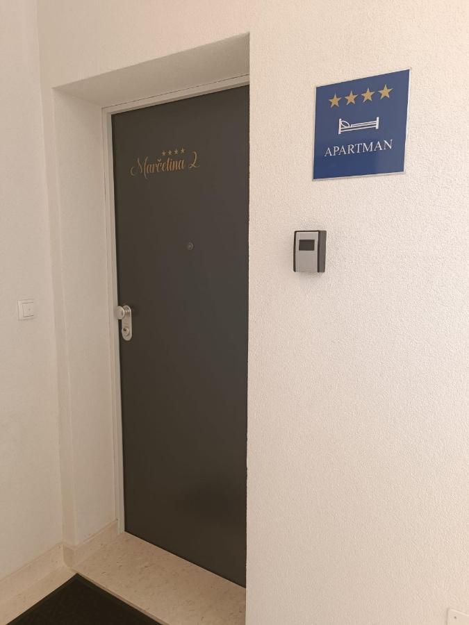 Apartman Marcelina 2 In Trogir Luaran gambar